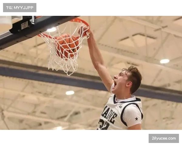 库珀弗拉格空砍34分却遭漏判 新星表现被争议哨声掩盖